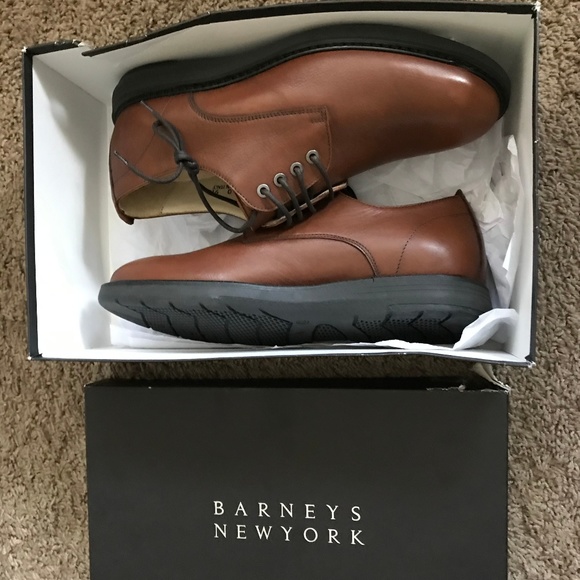 Barneys New York Men\'s Tan Leather Shoes